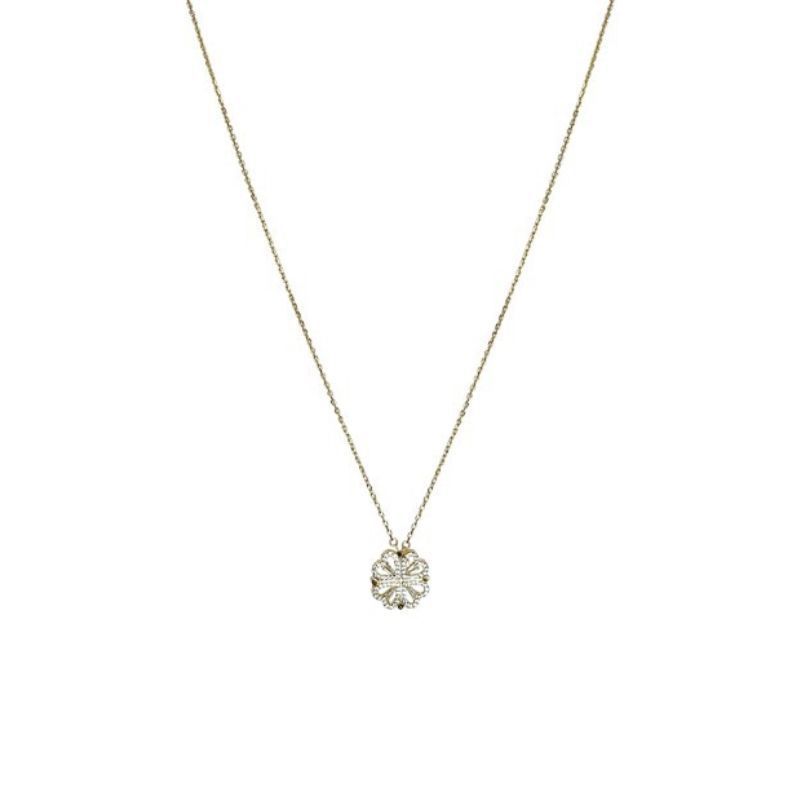 Lucky in Love – Magnetic Clover Heart Necklace